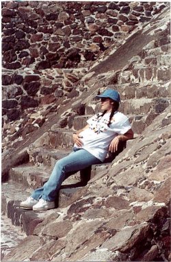 [Tatiana pregnant, at Tehotihuacan pyramid]