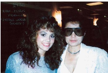 [Tatiana con Yoko Ono]